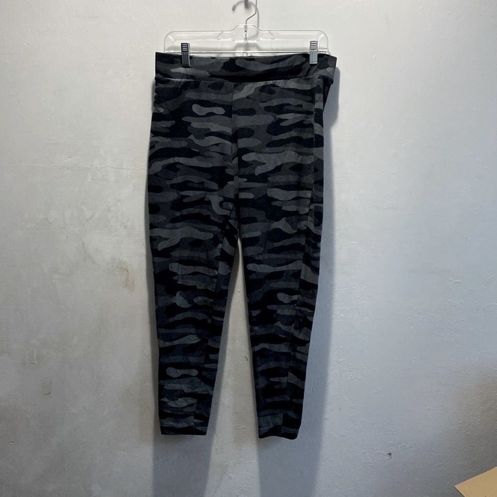 Torrid comp stretch pants